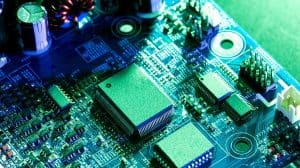 Soldering and De-soldering Process for PCBs
